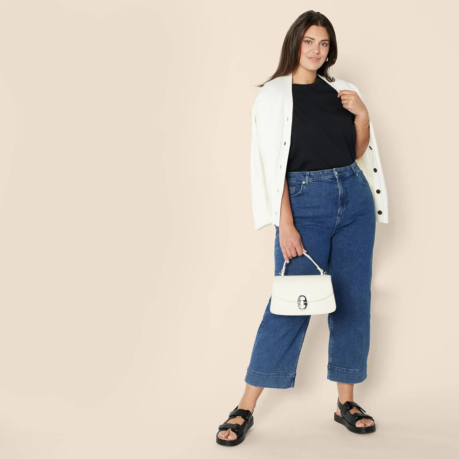 Amazon Essentials Women's Regular Fit 100% Cotton Crewneck Short Sleeve T-Shirt, Multipacks